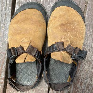 Bedrock Mountain Clogs!